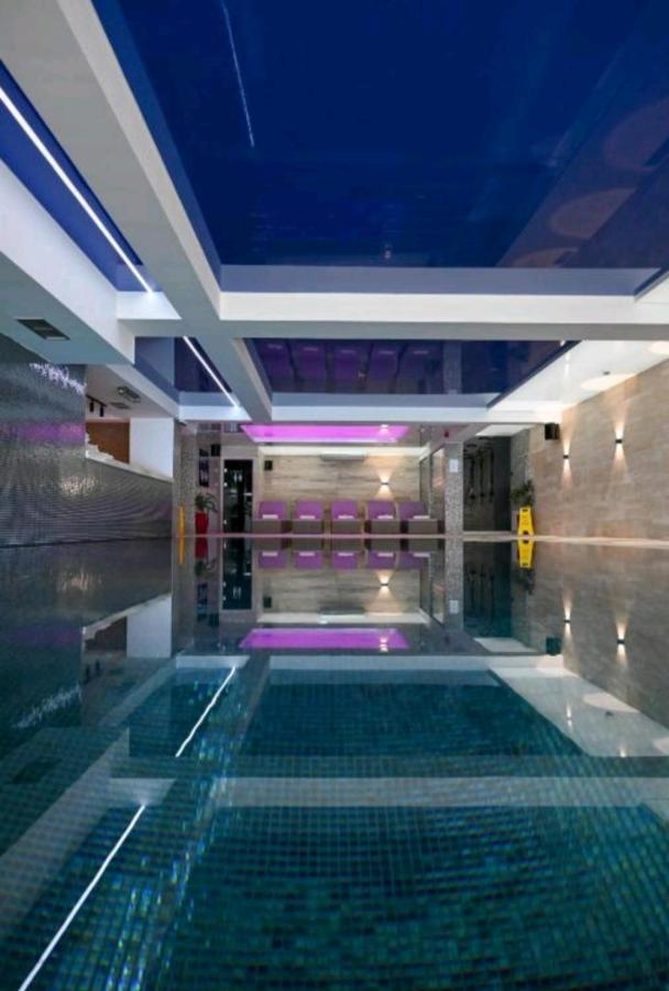 Family Apartmans Harry- Apartmans Of The Apart Hotel & Spa Zoned, Kopaonik - Special Benefit, Children Up To 13 Years Of Age Accompanied By Two Adults Stay For Free-Parking-Breakfast-Pool&Spa Eksteriør billede