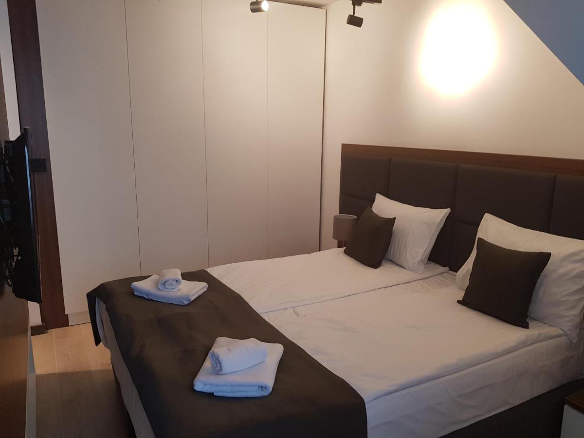 Family Apartmans Harry- Apartmans Of The Apart Hotel & Spa Zoned, Kopaonik - Special Benefit, Children Up To 13 Years Of Age Accompanied By Two Adults Stay For Free-Parking-Breakfast-Pool&Spa Eksteriør billede