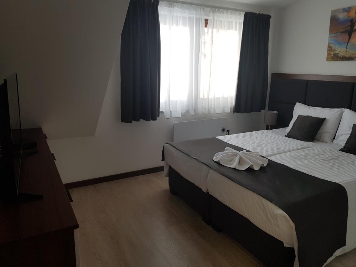 Family Apartmans Harry- Apartmans Of The Apart Hotel & Spa Zoned, Kopaonik - Special Benefit, Children Up To 13 Years Of Age Accompanied By Two Adults Stay For Free-Parking-Breakfast-Pool&Spa Eksteriør billede