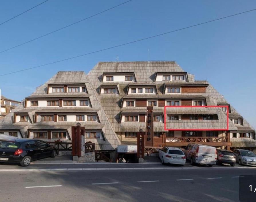 Family Apartmans Harry- Apartmans Of The Apart Hotel & Spa Zoned, Kopaonik - Special Benefit, Children Up To 13 Years Of Age Accompanied By Two Adults Stay For Free-Parking-Breakfast-Pool&Spa Eksteriør billede