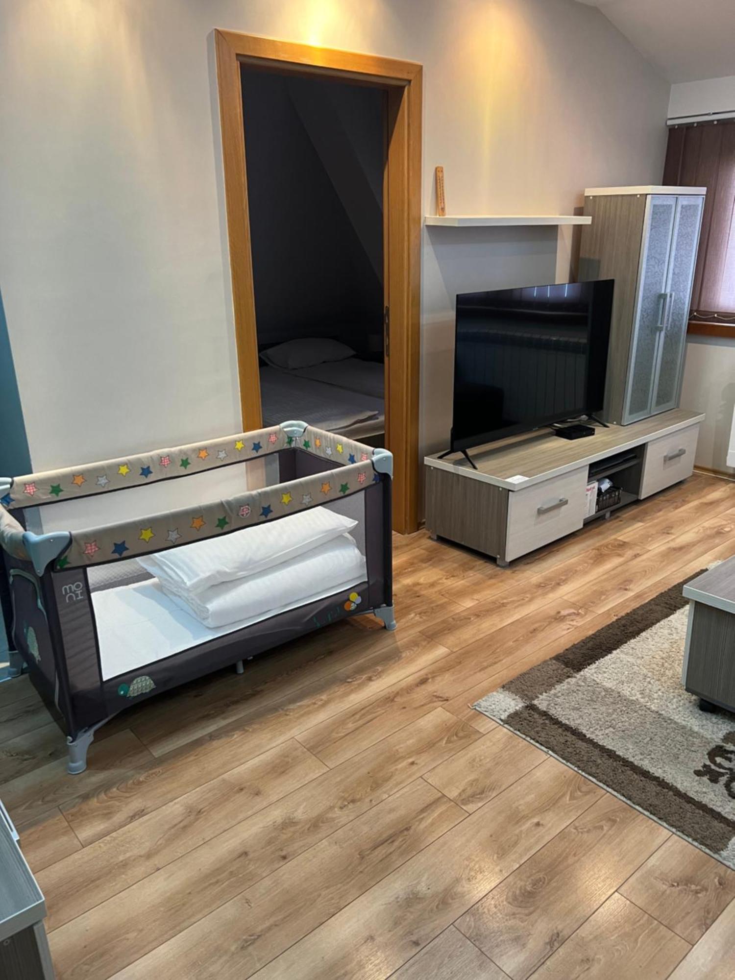 Family Apartmans Harry- Apartmans Of The Apart Hotel & Spa Zoned, Kopaonik - Special Benefit, Children Up To 13 Years Of Age Accompanied By Two Adults Stay For Free-Parking-Breakfast-Pool&Spa Eksteriør billede